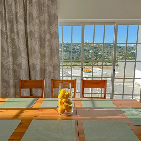 Homes - Pool, Marina View, Bbq, Games And Garden